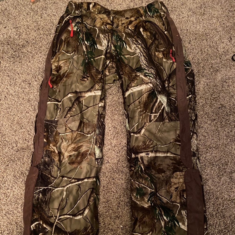 Cabelas women’s camo pants